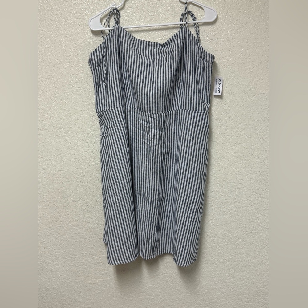 NWT OLD NAVY Striped Sleeveless Dress Size XXL